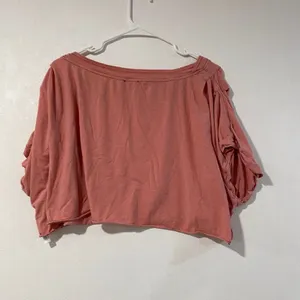 Free People We The Free Pink Cropped Flutter Sleeve Oversized Top thumbnail 3