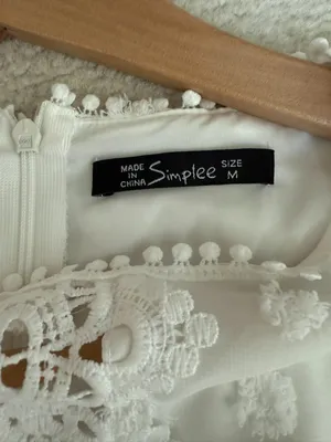 Simplee 1/2 sleeve mini white lace dress in M thumbnail 6