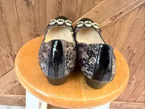 Anne Klein Women’s Size 10M Black Silver Metallic Cap Toe Embellished Flats thumbnail 4