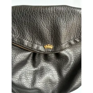 Juicy Couture Black Pebbled Hobo Shoulder Bag Gold Chain Pink Interior thumbnail 4