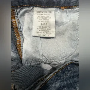 Judy Blue Women’s High Rise Flare Fit Lightly Distressed Size 0 thumbnail 4