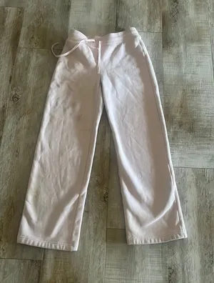 Aritzia Pink Sweats thumbnail 1