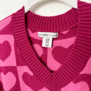 [Sincerely Jules] Pink Geometric Heart Print V-Neck Oversized Sweater Sz Medium thumbnail 9