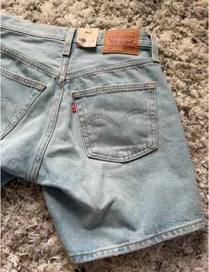 Levi’s 501 thumbnail 2
