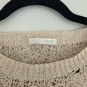 Zara Beige Lace Tank Top thumbnail 2