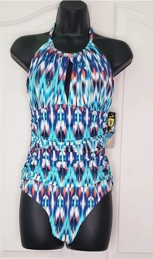 ❌SOLD❌NWT Sports Wear Swimsuit One Piece thumbnail 1
