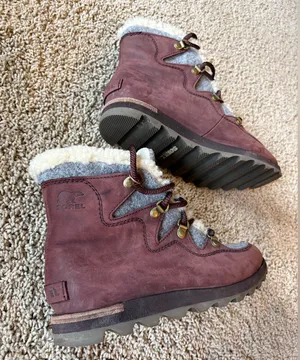 Sorel Maroon and Gray Winter Boots thumbnail 1