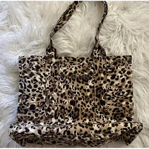Leopard Animal Print "Wild & Free" Canvas Tote Bag w/ Inner Pockets 12in thumbnail 4
