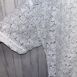 Womens Size M Kate Spade Lace Top White EUC thumbnail 3