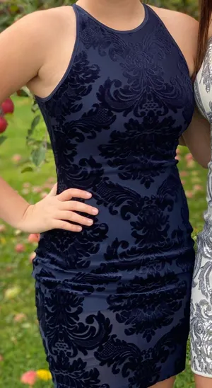Dark Blue Velvet Homecoming dress thumbnail 1
