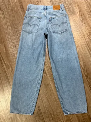 Levi’s Premium Baggy Dad Jeans 24 Fits 27x28 In the Middle Distressed $118 thumbnail 4