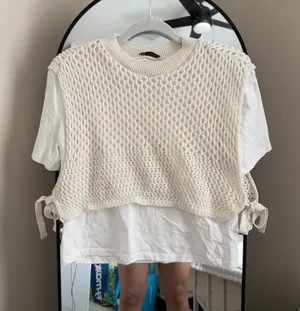 Zara Cream Crochet Knit Sleeveless Vest thumbnail 1