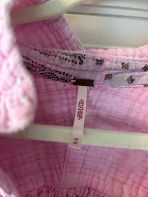 Free people pink beachy 3/4 Sleeve Crop Top thumbnail 3