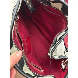 COACH Signature Hampton Stripe Purse Classic Logo Shoulder Bag Black Red White 1 thumbnail 4