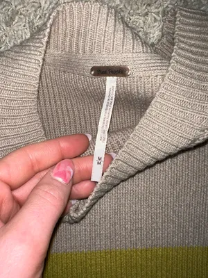 Sweaters thumbnail 4