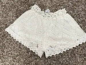 Handmade White Crochet Lace Lined Shorts thumbnail 4