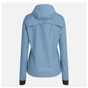 WOMEN'S COMMUTER JACKET
Water thumbnail 3