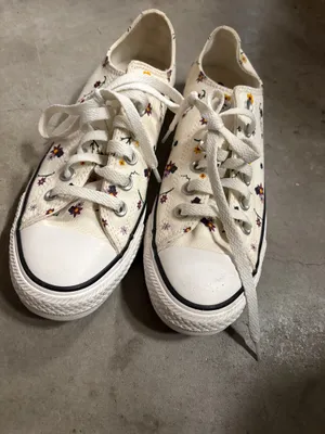 White Floral Converse Low-Top thumbnail 6