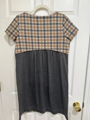 J. Jill Autumn Plaid Knit Shift Dress with Contrast‎ Back & Pockets thumbnail 2