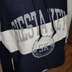 NWT‎ Champion Reverse Weave Womens Navy White Siesta Key Crop Hoodie Large thumbnail 3
