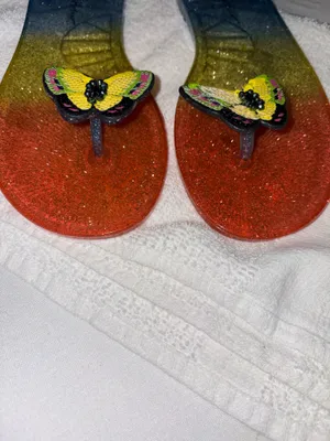 Betsey Johnson Tabby Glitter Ombre Jelly Sandals with Butterfly Accent Size 7 thumbnail 2