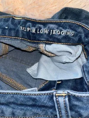 American Eagle Medium Wash Super Low Jegging thumbnail 7