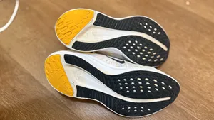 Women's Nike Quest 5 Women’s Shoes Size 8.5 thumbnail 7