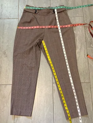 🆕Express Women’s Plaid Ankle Trousers High Rise in Brown Size M thumbnail 3