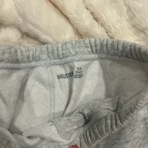Hollister Sweatpants Grey thumbnail 2