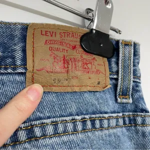 Levi’s Vintage 550 Classic Relaxed Straight Leg Jeans Womens 12 Blue 90s Denim thumbnail 8