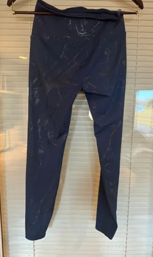 Beyond Yoga Navy Leggings thumbnail 2