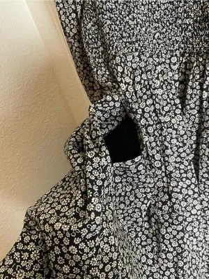 Madewell Black Floral Smocked Mini Dress Medium Cottagecore Puff Sleeve thumbnail 4