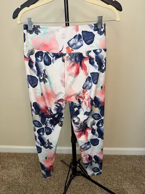 Balance Collection Watercolor Floral High-Waisted‎ Leggings Size L thumbnail 4