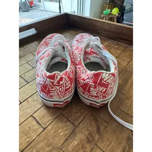 Vans Authentic Off The‎ Wall Logo Print Red White Sneakers Youth 5 VGUC thumbnail 6