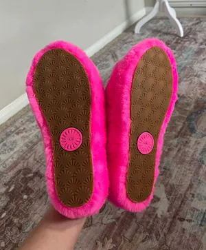 UGG Pink  Slippers thumbnail 3