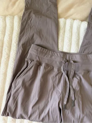 Amazon Women’s Taupe Jogger Pants - Casual Drawstring Waist thumbnail 5