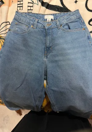 H&M Jeans thumbnail 1