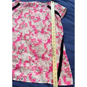 Banana Republic Pink Cherry Blossom Floral Blouse Black Trim Size M thumbnail 2