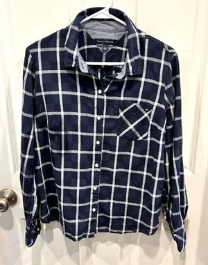Tommy Hilfiger Womens Navy Blue White Plaid Long Sleeve Button Down Shirt Size M thumbnail 1