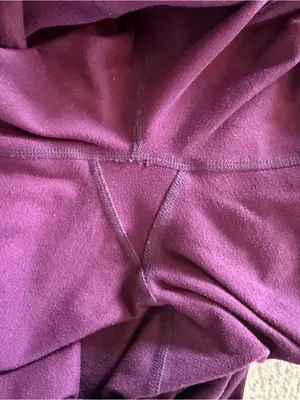 Fabletics Burgundy High Rise Full Length Leggings Zip Pocket Women’s XS thumbnail 5