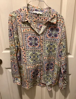 Rose & Olive Multicolor Tile Floral Button-Up Blouse thumbnail 1