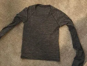 Swiftly Tech Long Sleeve thumbnail 1