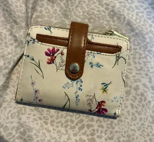 Walmart Flower wallet thumbnail 1