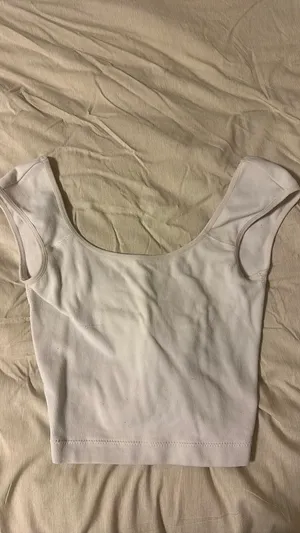Garage White Crop Top thumbnail 3