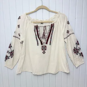 American‎ Eagle Outfitters Cream Embroidered Blouse Size S thumbnail 3
