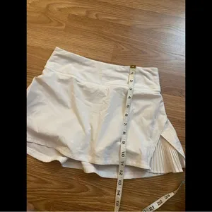 Lululemon Play Off The Pleats Skort Size 2 thumbnail 6