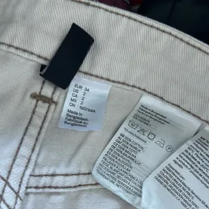 H&M Cargo Pants thumbnail 3