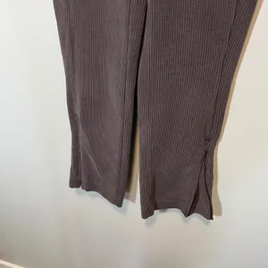 Lululemon Ribbed Softstreme Zipped Hem Pants Espresso Brown 2 thumbnail 3