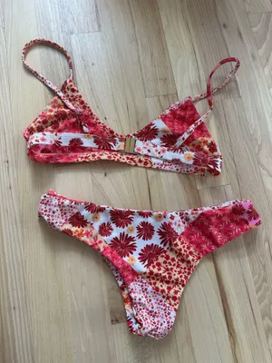 Kulani Kinis Floral Bikini Set Colorful thumbnail 2
