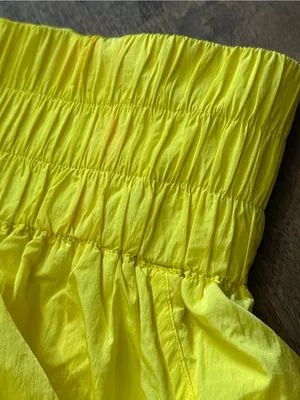 Athleisure Gorpcore Festival Running Yellow Stretch High-Waist Shorts Size XS thumbnail 3